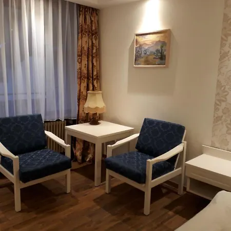 Eleon Hotel
