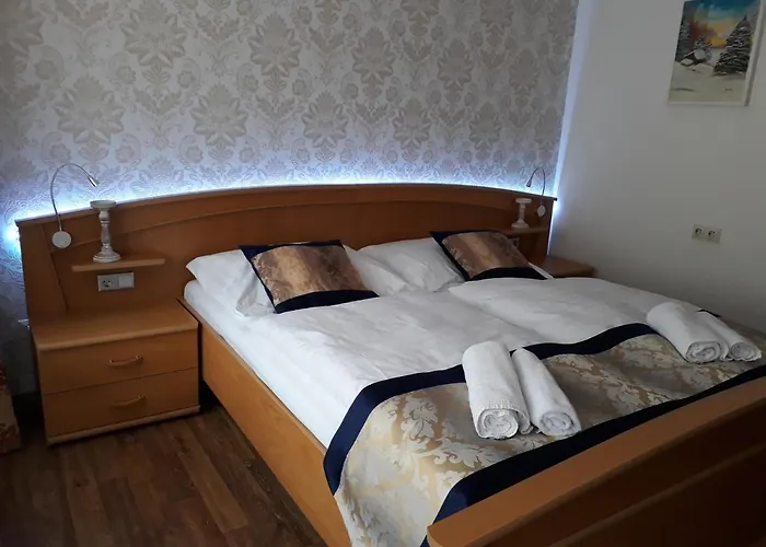 Eleon * Бад-Тайнах-Цавельштайн