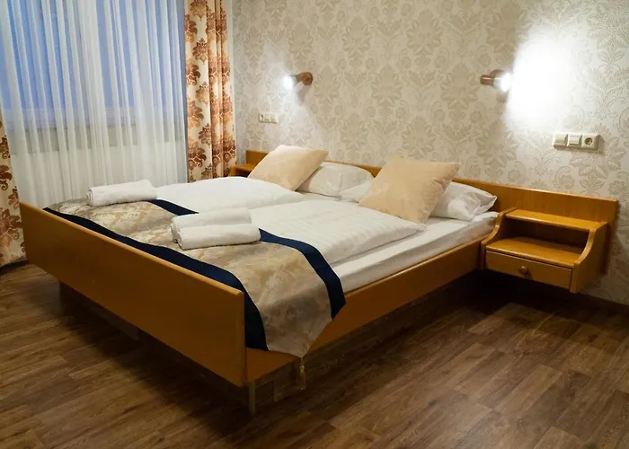 Eleon Бад-Тайнах-Цавельштайн